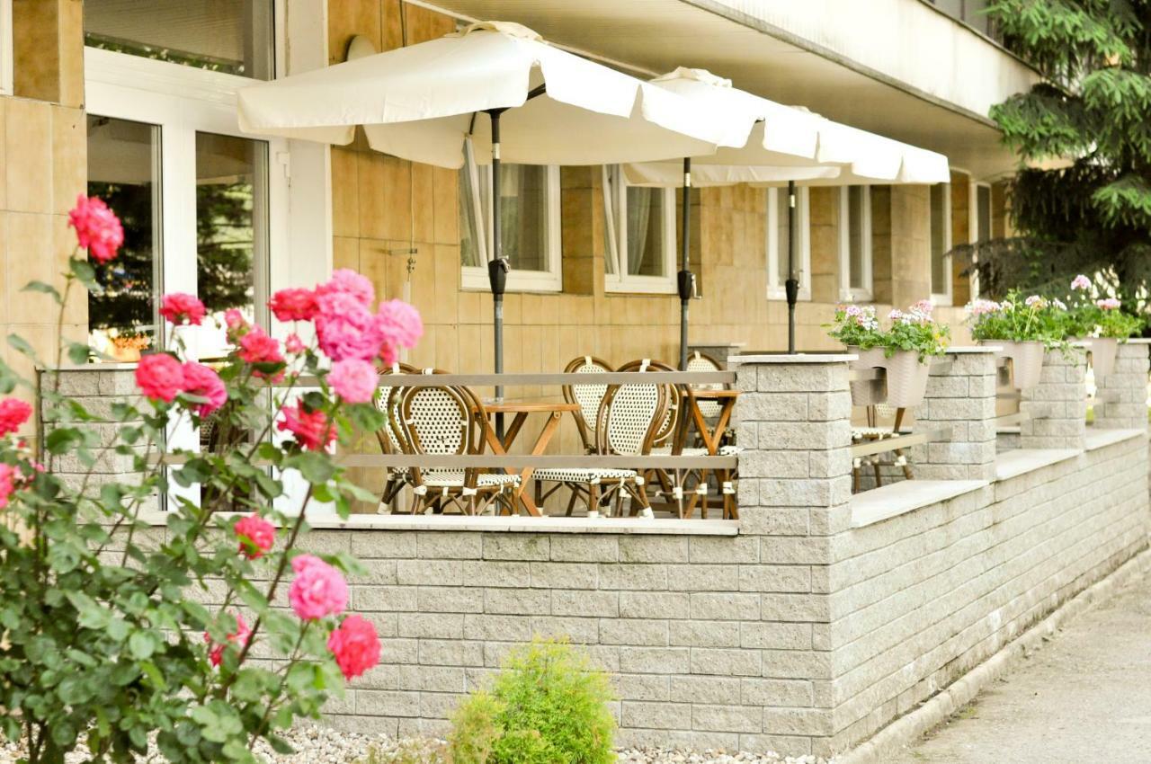 Hotel Garni Považská Bystrica Eksteriør bilde